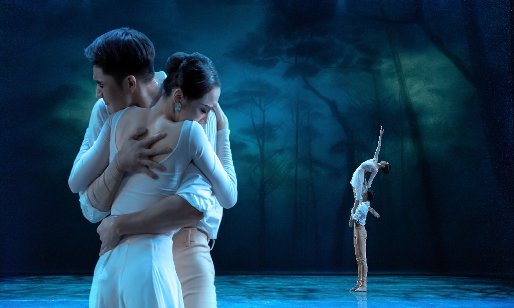 归来红菱艳 (18).jpg