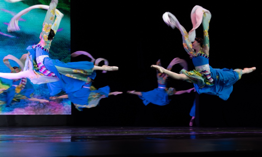 再唱山歌给党听 (12).jpg